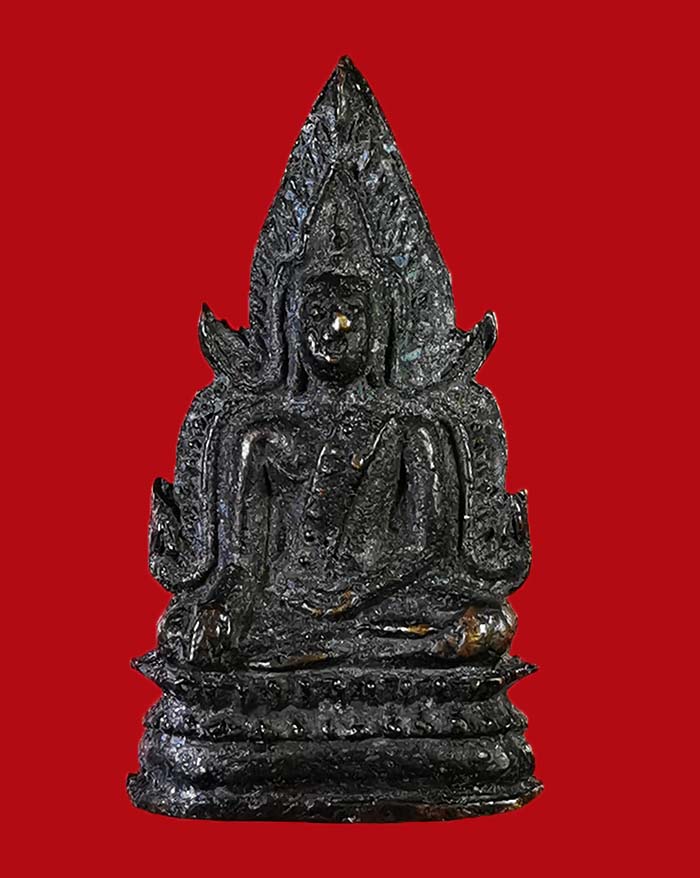 รูปหล่อโบราณพระพุทธชินราช ท่านเจ้าคุณธรรมจารีย์ วัดขันเงิน ปี 95 จ.ชุมพร พิมพ์ 2 หน้า องค์ที่ 2