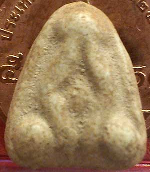 *พิมพ์ปิดตาจิ๋ว เนื้อผงอินโดจีน ปี๒๔๘๕  ลพ.สุพจน์ วัดสุทัศน์ฯ*