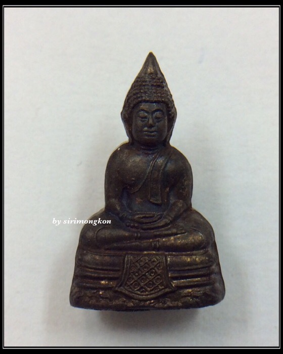 หลวงพ่อโสธร รุ่นทองประทาน พิมพ์ลอยองค์ ปี50 เนื้อโลหะผสม ผสมมวลสารองค์หลวงพ่อ มีโค๊ด กล่องเดิม