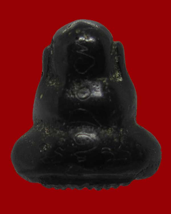 พระปิดตาหลวงพ่อชม วัดสิงห์ จ.เพชรบุรี เนื้อเมฆพัตร มีจาร