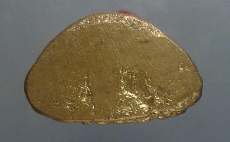 รูปหล่อเกจิ ไม่ทราบที่   เคาะเดียวครับ