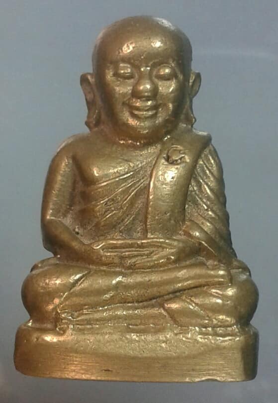 รูปหล่อหลวงพ่อเงิน ก้นตอกรูปโบสถ์ ไม่ทราบวัด  เคาะเดียวครับ 