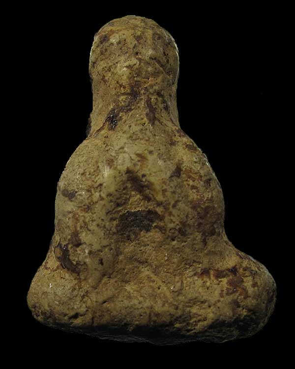 พระปิดตาลอยองค์ หลวงปู่ยิ้ม จันทโชติ  วัดหนองบัว จ.กาญจนบุรี พิมพ์ใหญ่ เนื้อเหลือง