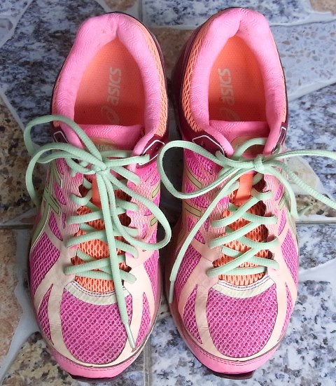 รองเท้า Asics Running Women ของแท้ สภาพดี
