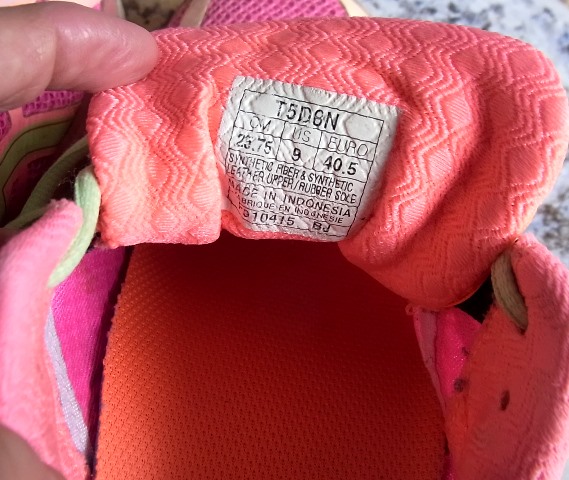 รองเท้า Asics Running Women ของแท้ สภาพดี