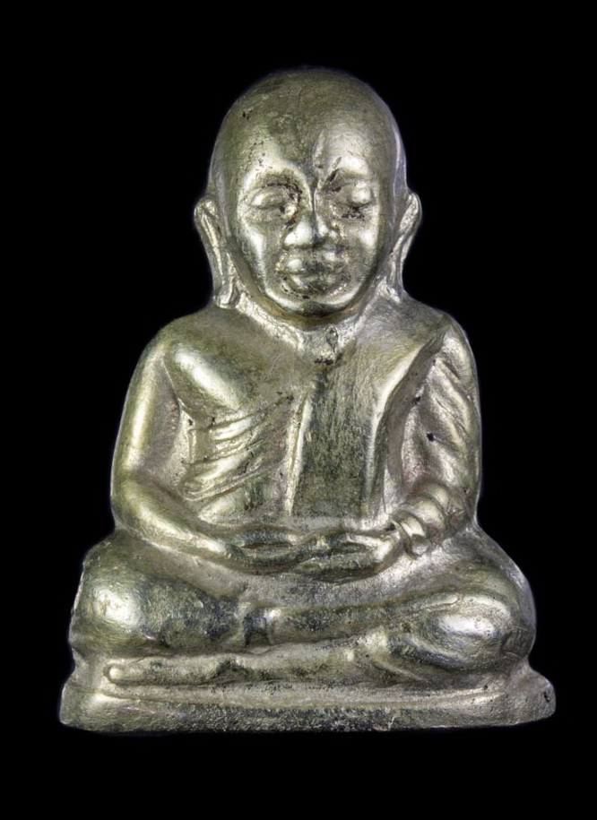 หลวงพ่อเงินปี2515วัดมูลเหล็กเนื้ออัลปาก้า สวยเดิมโค๊ตชัดกริ่งดัง