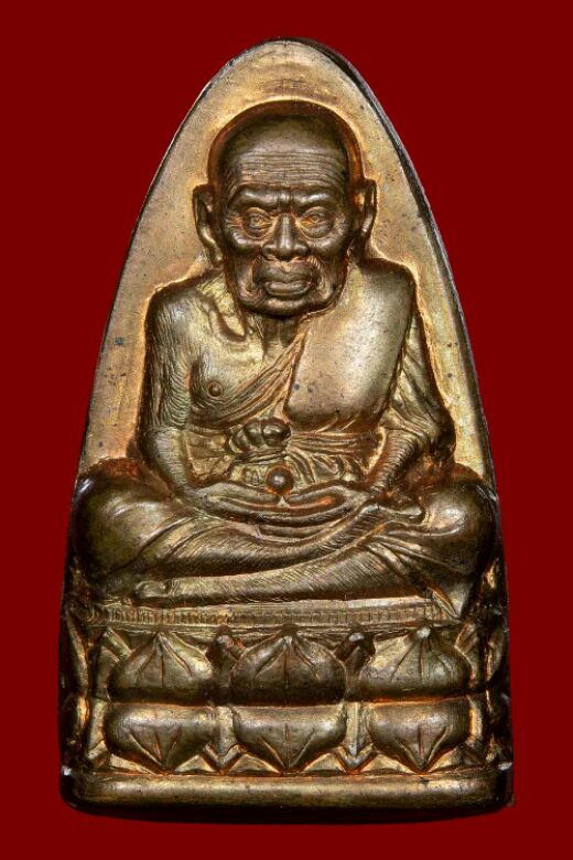 เตารีดพิมพ์ใหญ่ หลวงปู่ทวด พิมพ์ปั้ม วัดช้างไห้ รุ่นชนะคน เนื้อทองแดง วัดสุทัศน์ฯ ปี 2538 