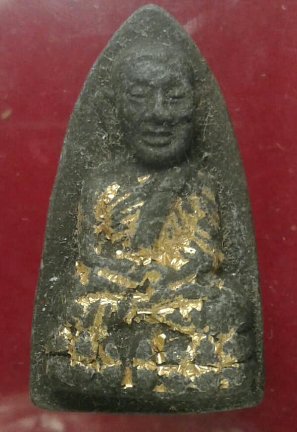 พระหลวงปู่ทวด ปิดทอง      เคาะเดียวครับ