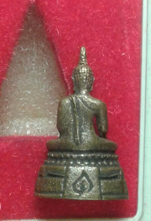 รุปหล่อหลวงพ่อสุโขโพธิ์ทอง รุ่นอธิฐานบารมี    +กล่อง   เคาะเดียวครับ