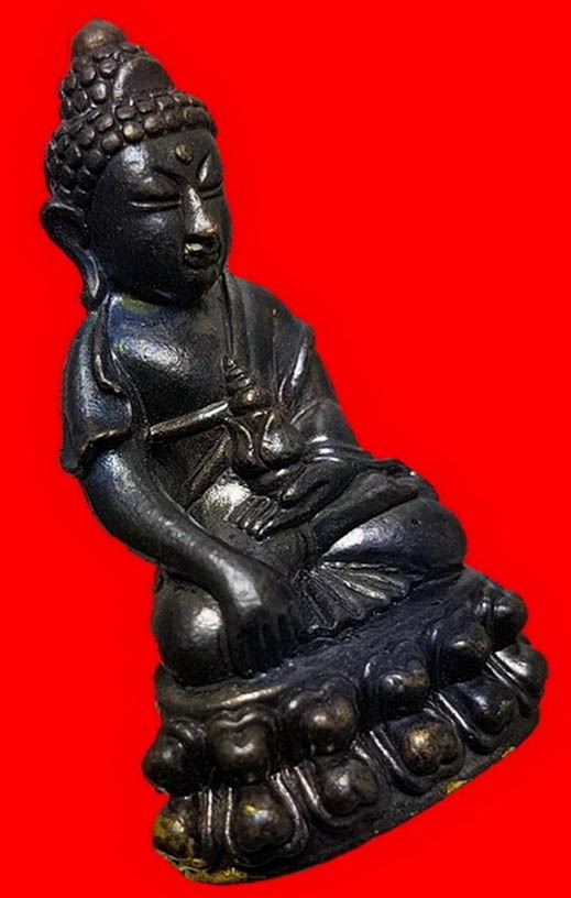 พระกริ่งวัดสุทัศน์ เนื้อสัมฤทธิ์ฐานปัดทองคำแท้ ปี2551 พร้อมกล่องกำมะหยี่เดิมๆ