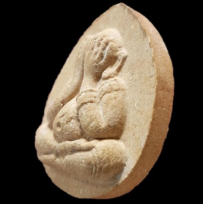 พระปิดตามหาลาภ เนื้อมหาว่าน๑๐๘ หลังฝังตะกรุด ไตรมาส๕๑ วัดชากผักกูด จ.ระยอง