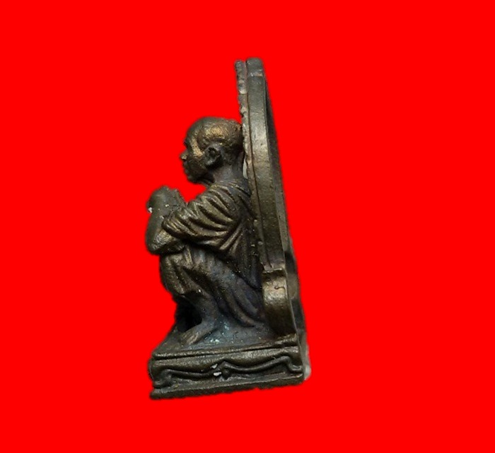 รูปเหมือนหลวงพ่อคูณ ปริสุทโธ  เสาร์ห้าคูณพันล้าน 2537 สวยๆพร้อมกล่องเดิม