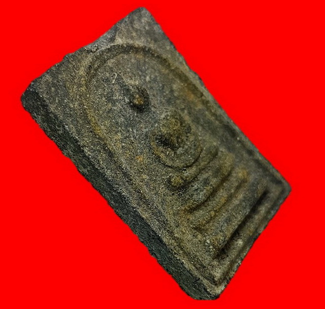 สมเด็จหลังสิวลีพิมพ์เอวใหญ่ปี15 สภาพสวยๆ น่ารักอนาคตไกลครับ เข้าตลับพร้อมใช้ครับ