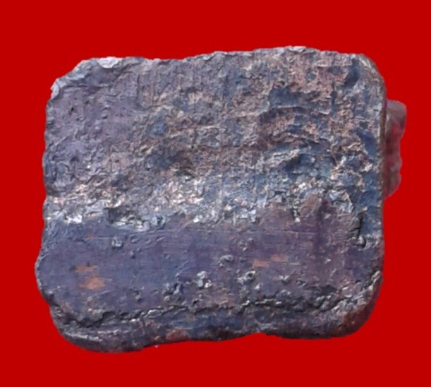 รูปเหมือนหลวงพ่อคูณ ปริสุทโธ เนื้อทองแดง เสาร์ห้า ค้ำคูณทรัพย์แสนล้าน พ.ศ. 2539 