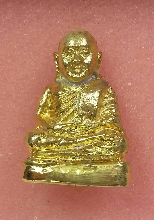 รูปหล่อหลวงพ่อเงิน ไม่ทราบวัดที่สร้าง เคาะเดียวครับ