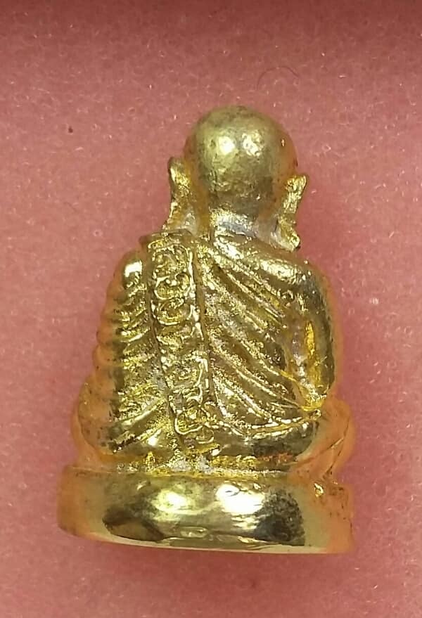 รูปหล่อหลวงพ่อเงิน ไม่ทราบวัดที่สร้าง เคาะเดียวครับ