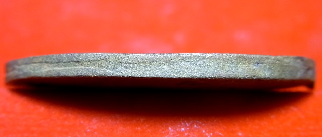 เหรียญหล่อ เนื้อทองเหลืองอปี36 หลวงพ่อคูณ ผิวเดิมไม่ผ่านการใช้ 