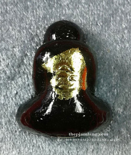 พระปิดตามหาสิทธิโชค หลวงปู่แก้ว ธมฺมาราโม วัดสะพานไม้แก่น สงขลา เนื้อผงพุทธคุณ จุ่มรัก ก้นนวะ ปี 62