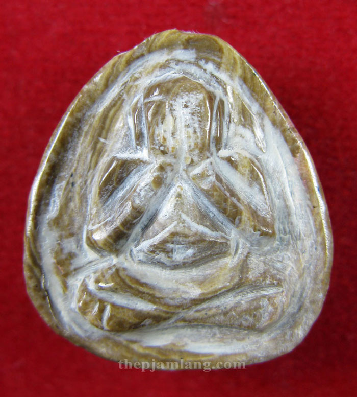 พระปิดตามหาลาภ หลวงพ่อสัมฤทธิ์ วัดถ้ำแฝด กาญจนบุรี รุ่นแซยิด 72 ปี เนื้อหินพระธาตุ ปี 2538