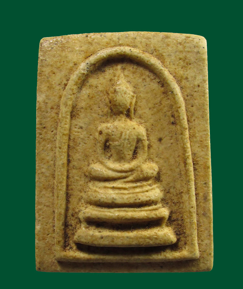 พระสมเด็จพิมพ์สังฆาฎิ หลวงปู่จันทร์ เขมิโย วัดศรีเทพประดิษฐาราม ปี2500