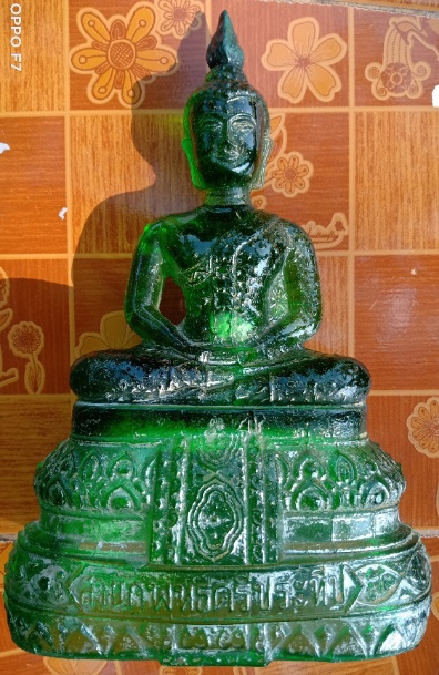 พระแก้วสำนักพุทธประทีป บล็อกเจแปน