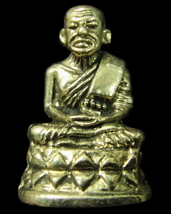 กริ่งใหญ่บัวรอบ 100 ปี อ.ทิม พิธี ณ.สถูปหลวงพ่อทวด วัดช้างให้ และ พิธีศาลหลักเมือง ฯ กล่องเดิมจากวัด