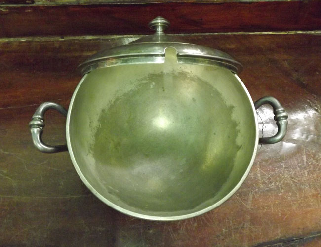 หม้อข้าว เนื้อเงิน น้ำหนัก2กิโลกรัม โชว์ ประดับบารมี