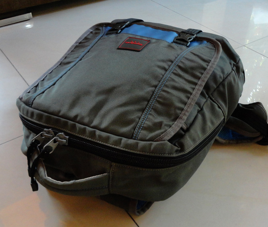 เป้ SAMSONITE ของแท้ RED ซีรีส์ สะพายหลัง รุ่นนี้ดีไซน์สวย