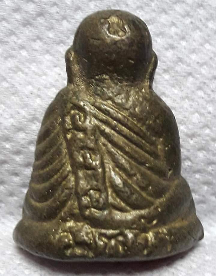 รูปหล่อหลวงพ่อเงิน ออก วัดวังหว้า ตะพานหิน จ.พิจิตร ปี 14 ก้นตอกโค๊ต สภาพสวย