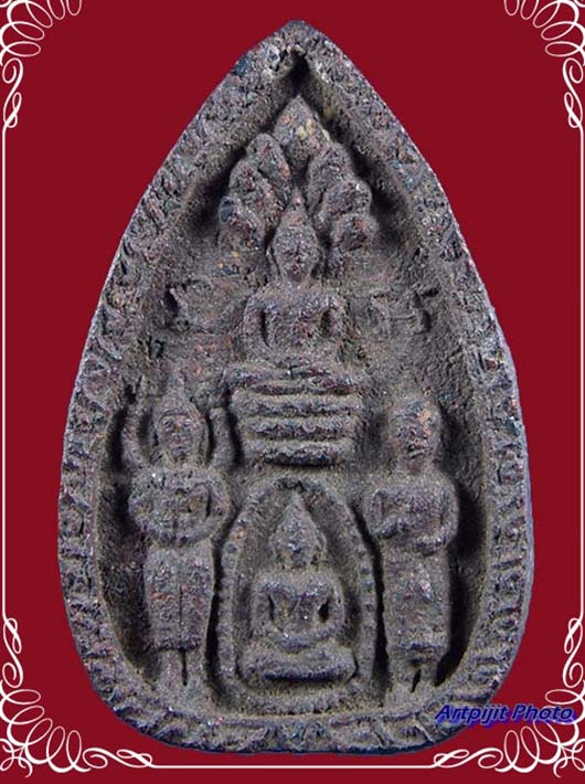 พระตรีกายเนื้อว่าน หลวงปู่แก้ว วัดละหารไร่ จ.ระยอง ปี2519