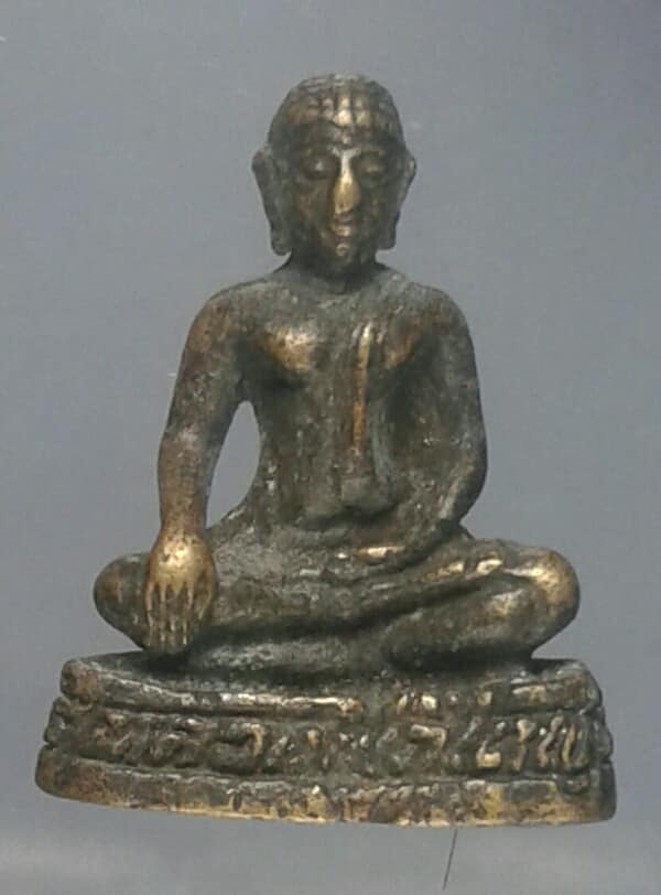 รูปหล่อหลวงพ่อใหญ่ วัดกกเต็น สุพรรณบุรี      เคาะเดียวครับ