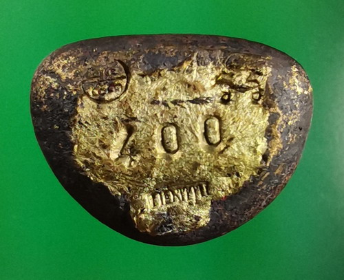 รูปหล่อหลวงพ่อเงิน เนื้อสำริดเหลือง เบ้าทุบดินไทย  รุ่นกองทุน 53 เลขรวย 400