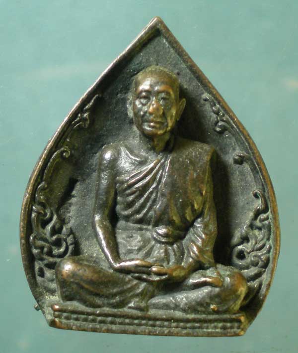 รูปหล่อ หลวงพ่อถวิล วัดหนองหอย ลำพูน