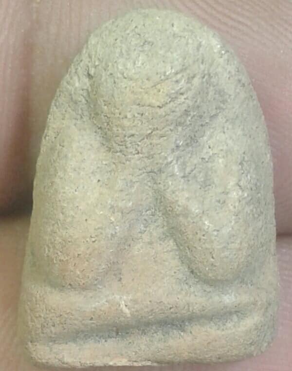 พระปิดตาเก่าๆ ไม่ทราบวัด   เคาะเดียวครับ