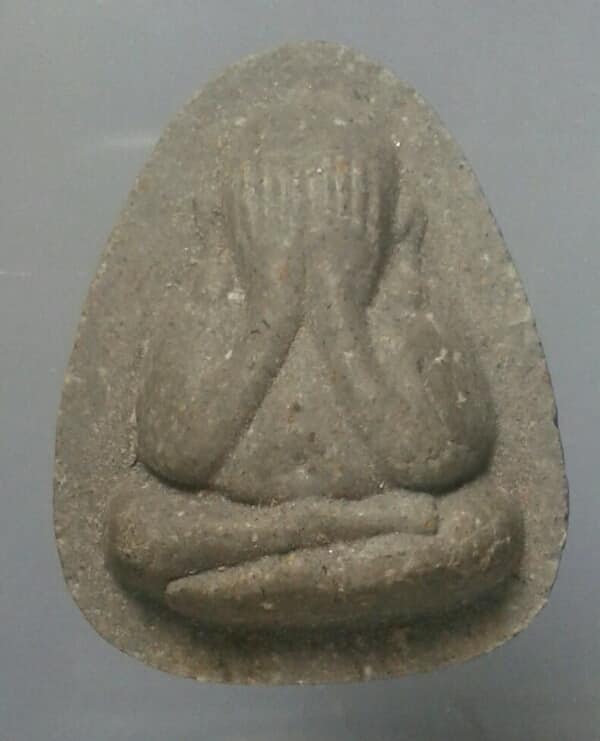 พระปิดตา วัดเกาะแก้วอรุณคาม  สระบุรี   เคาะเดียวครับ