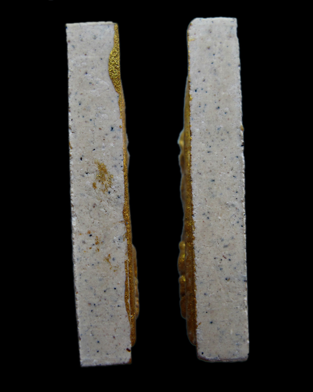 พระผงพรายกุมารเศียรโต หลวงพ่อสาคร วัดหนองกรับ เนื้อขาว ตะกรุดเงิน โรยพลอย ทาทอง พ.ศ.2547