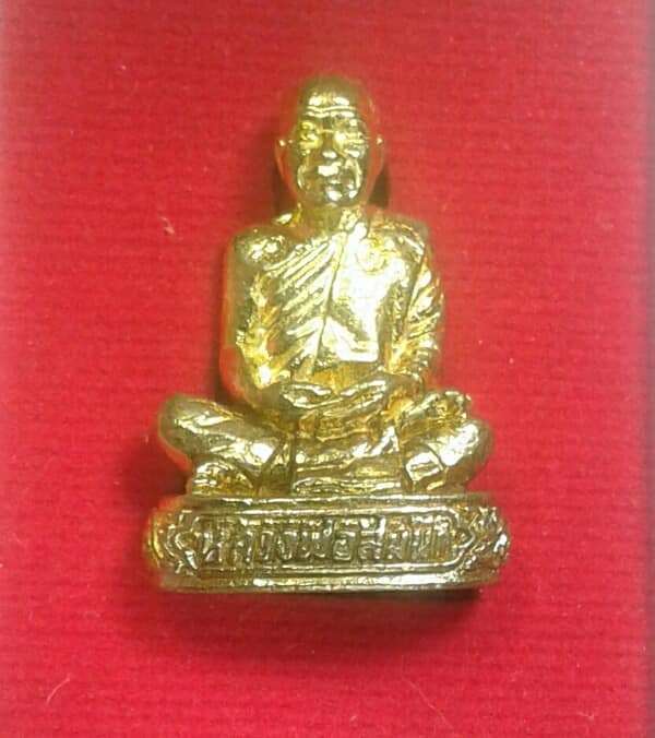  รูปหล่อหลวงพ่อสมนึก วัดเกรียงไกรใต้  รุ่นทองระฆัง  +กล่อง เคาะเดียวครับ 