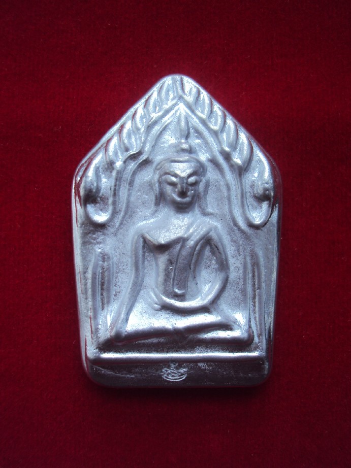 3. ขุนแผนตะกั่วครูหล่อ พระครูน้อย วัดชัยมงคล สุพรรณฯ