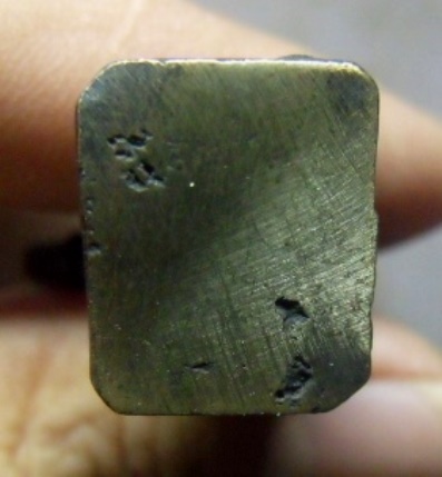 **วัดใจ**รูปหล่อพระแม่ธรณีบีบมวยผม เนื้อสัมฤทธิ์ สวยๆ ไม่ทราบที่**สวยๆ เชิญชมครับ