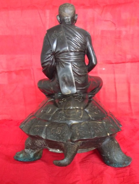 พระบูชาหลวงปู่หลิวนั่งเต่า  วัดหนองอ้อ ราชบุรี