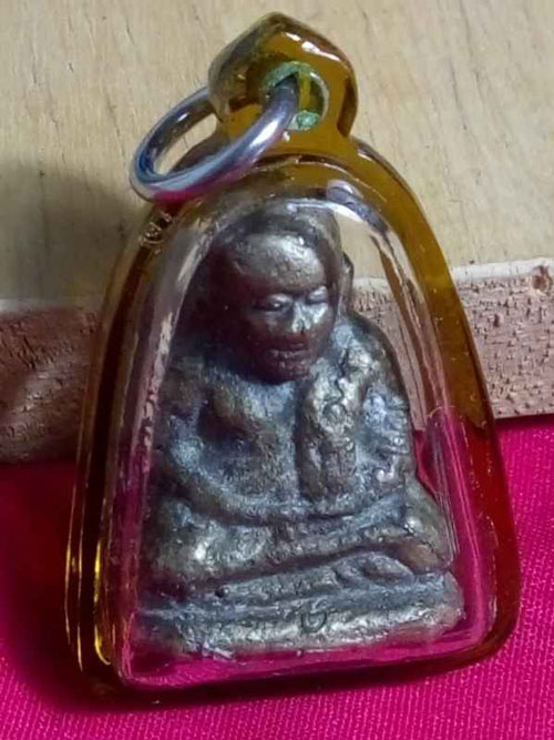 หลวงพ่อเงิน ช.อุมหาลาภ