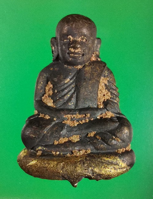 รูปหล่อหลวงพ่อเงิน เนื้อสำริดเหลือง เบ้าทุบดินไทย  รุ่นกองทุน 53 เลขรวย 347