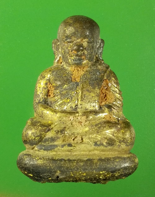 รูปหล่อหลวงพ่อเงิน เนื้อสำริด รุ่นกองทุน 53 เลข 377