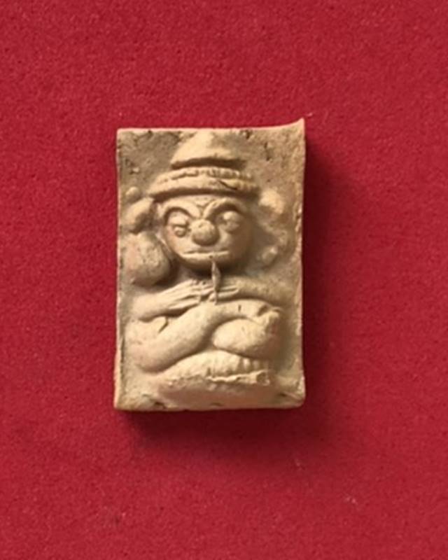 พระอุปคุต เนื้อดิน พระอาจารย์ดิเรก วัดหนองทราย