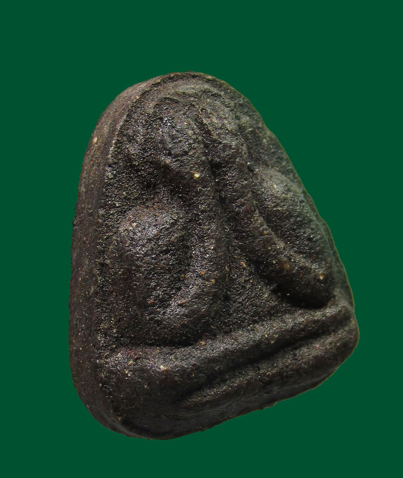 พระปิดตา ผงผสมรักหลวงพ่อสีหมอก วัดเขาวังตะโก จ.ชลบุรี.....60บาท