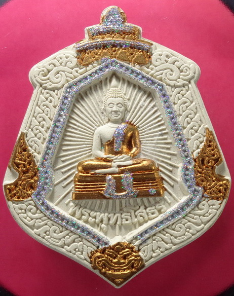 พระผงหลวงพ่อพระพุทธโสธร วัดขุนสงฆ์ศรัทราธรรม จ.สิงห์บุรี สวยครับ