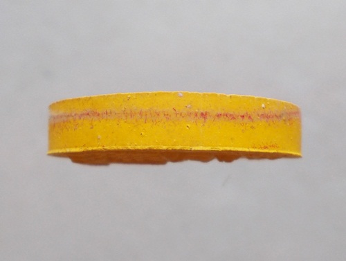  พระผงเนื้อสีเหลือง หลวงพ่อวัดไร่ขิง 2 หน้า รุ่นมงคลจตุคามพิมพ์พิเศษ พิธีมหาพุทธาภิเษก 5 วัด 5 พิธี 