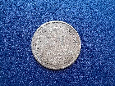 เหรียญ 10 สตางค์ พ.ศ. 2500 เนื้อทองเหลือง เลข ๑ หางยาว สวยๆ (เหรียญ ร.9 หายาก อันดับ 4)