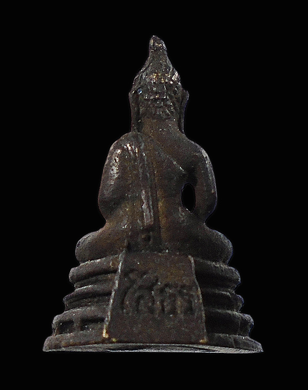 30บาท....รูปหล่อหลวงพ่อโสธร พิมพ์เล็ก...670