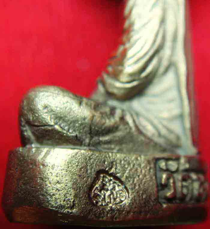 ***2องค์นิยม***รูปหล่อเทพเจ้าแห่งเมืองสี่แคว***เนื้อทองผสม วัดสร้างพุทธาพิเสกยิ่งใหญ่